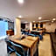 Hotel Lee International