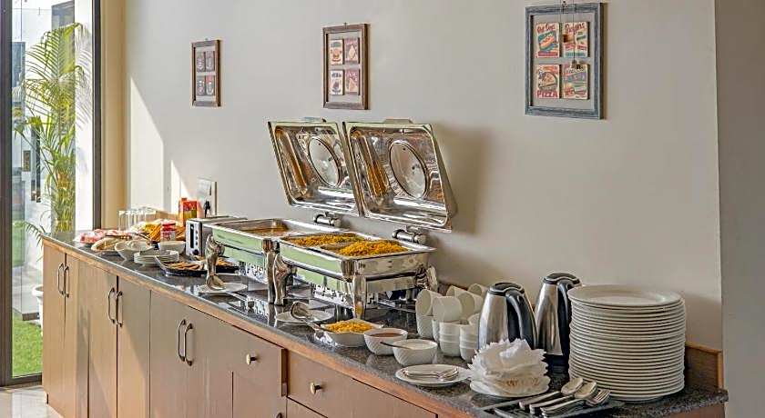 Treebo Celebrity Hotels And Suites