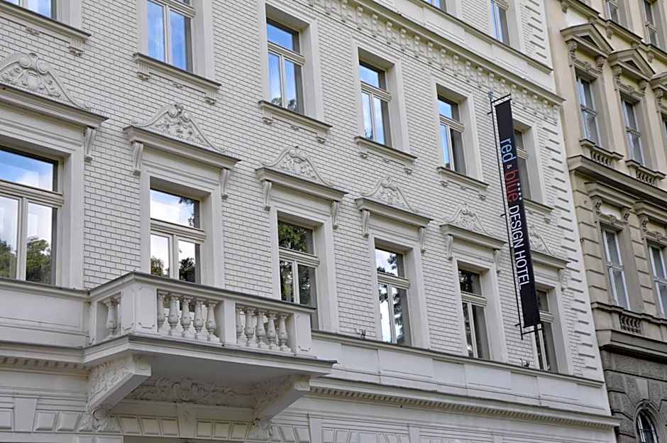 Red & Blue Design Hotel Prague