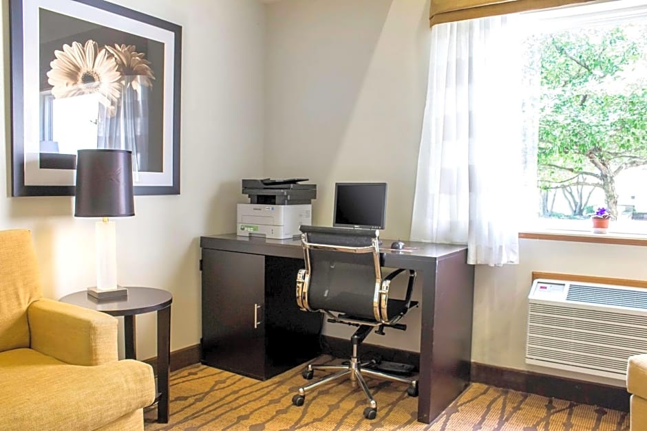 Sleep Inn & Suites Charles City