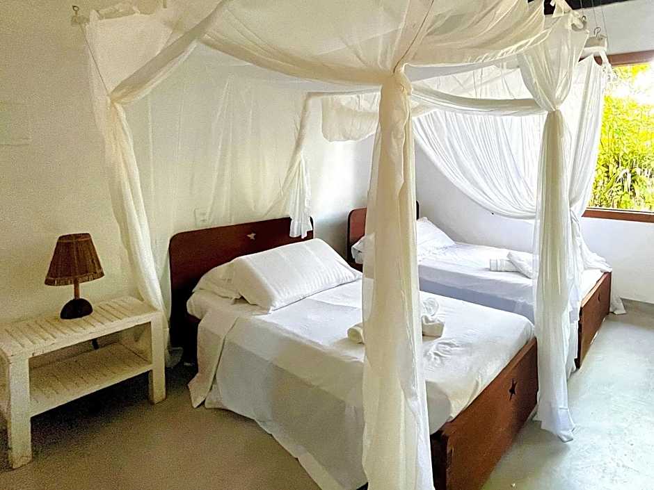 Casa com piscina e vista para a Praia do Espelho