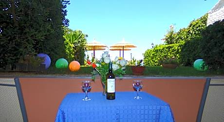 Katerina Seaside Studios