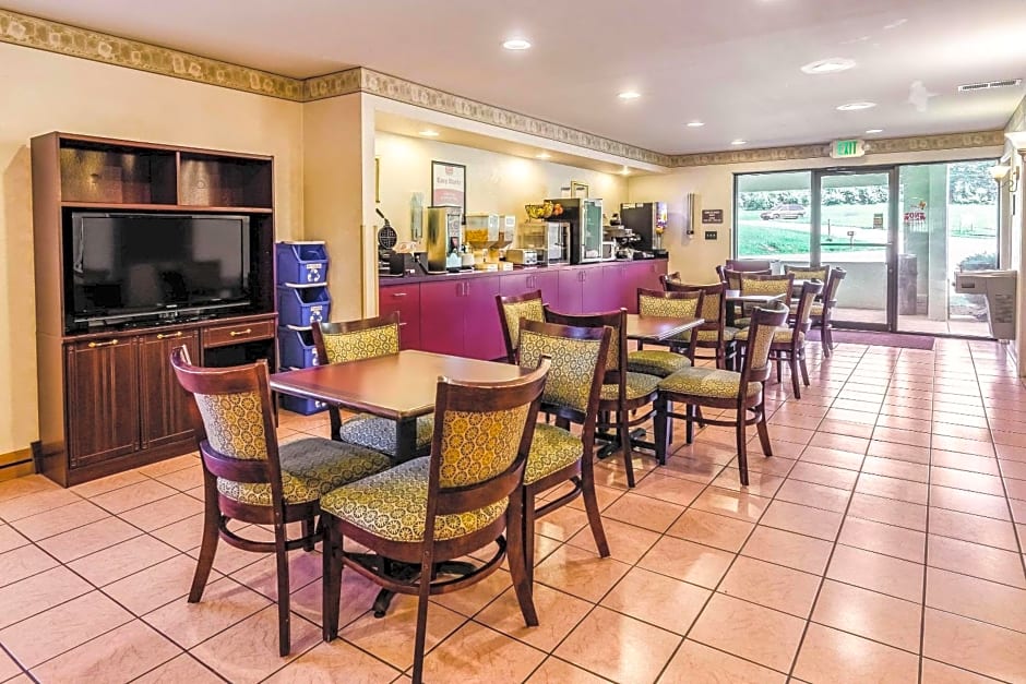 Econo Lodge Christiansburg-Blacksburg I-81