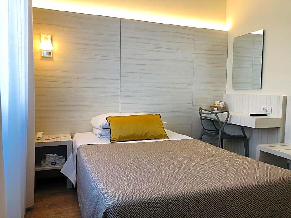 Hotel La Nuova Rotaia