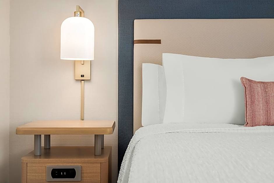 Homewood Suites by Hilton Thornton Denver