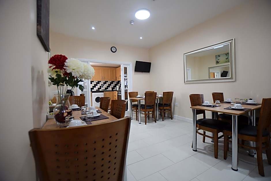 Woodlands Lodge Ilford