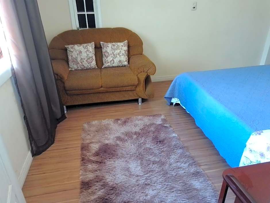 Duplex Inteiro com Piscina , & Churrasqueira