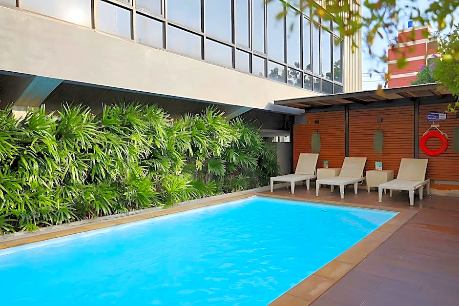 Koon Hotel Sukhumvit