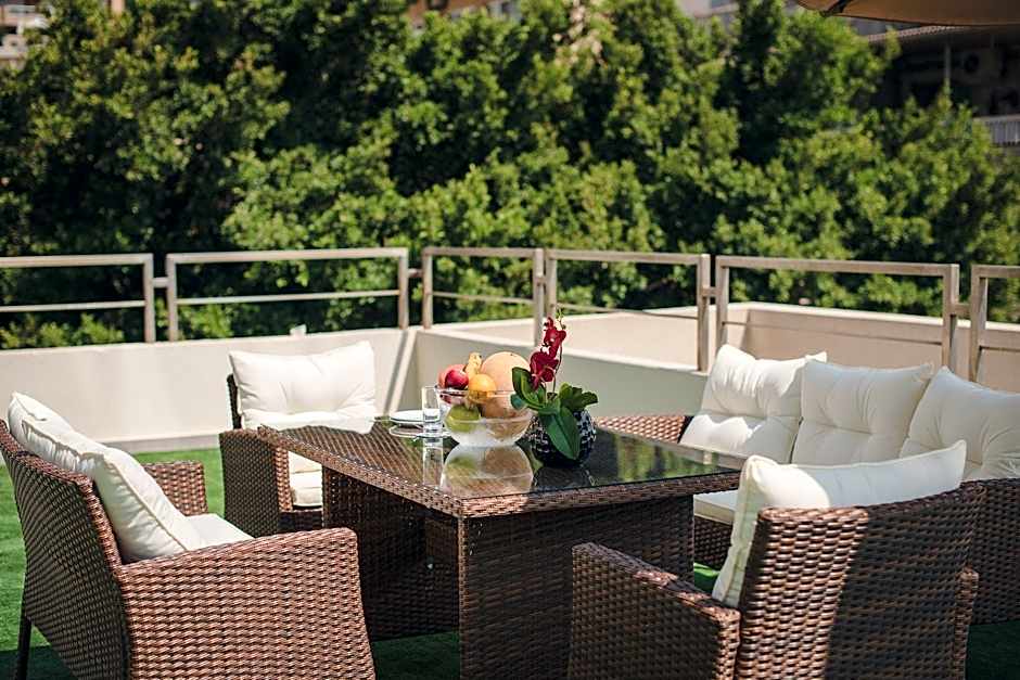 LOUIS V HOTEL LEBANON