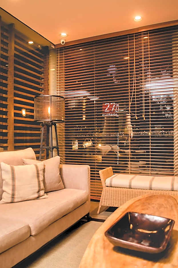 27 Suites