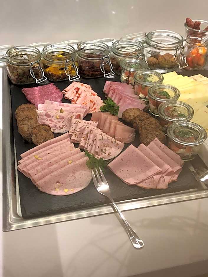 Hotel Am Moosrain Garni