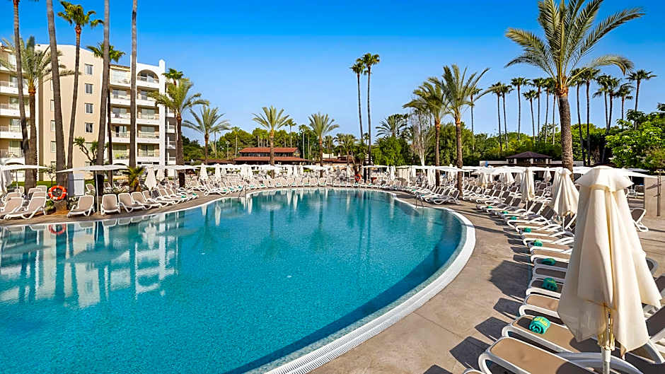 Protur Safari Park Aparthotel