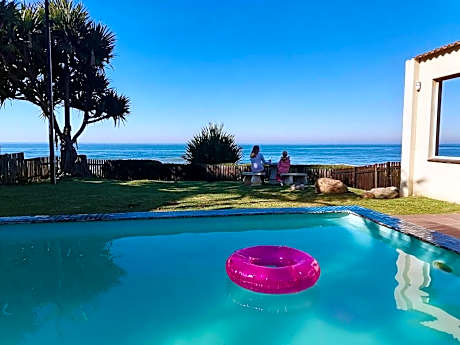 Southern Comfort - On the Pool