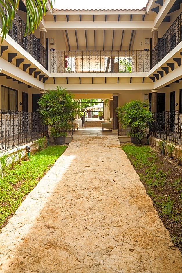 Nina Hotel
