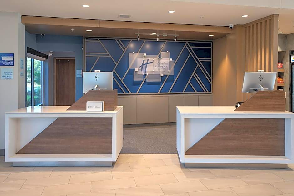 Holiday Inn Express & Suites Fort Walton Beach - Eglin Area By IHG