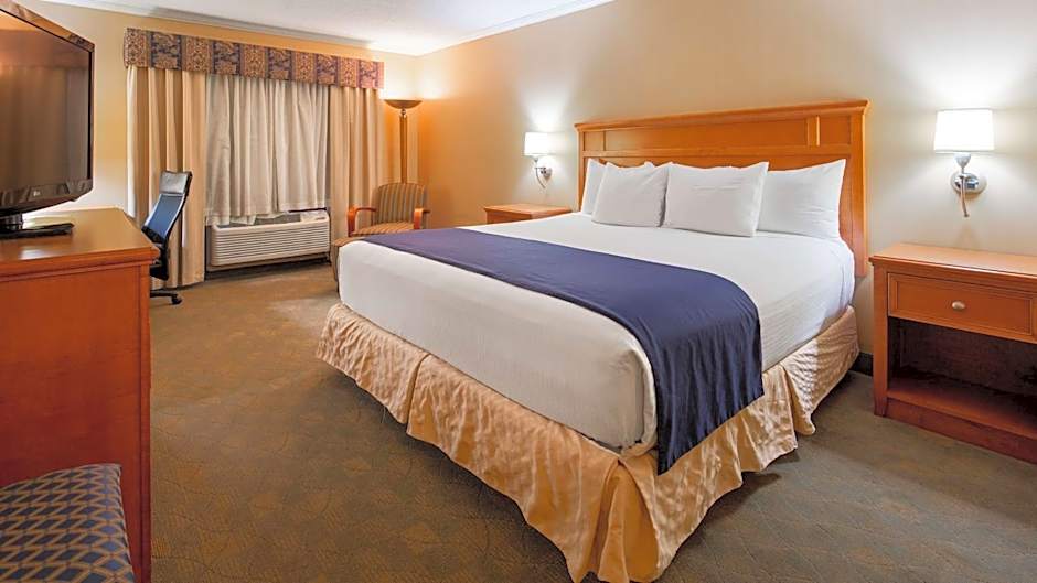 Best Western Lapeer Inn