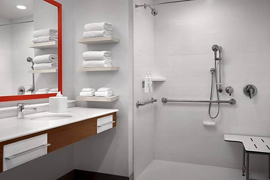 Hampton Inn By Hilton And Suites Vero Beach-Downtown