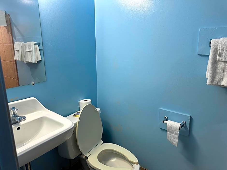 Westgate Manor Motel Austintown & Youngstown OHIO