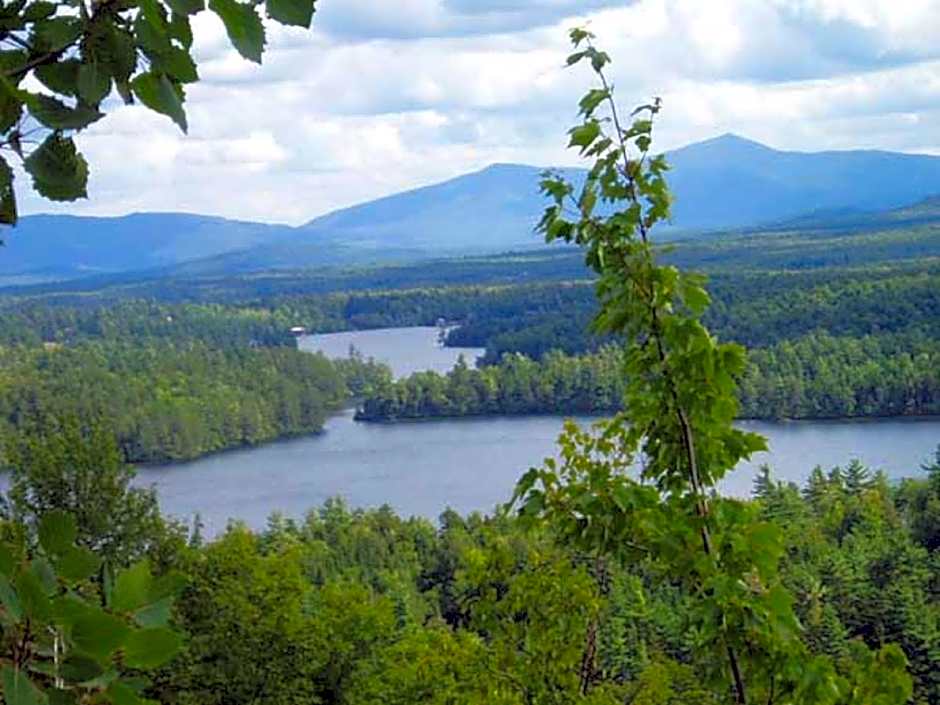 The Lodge at Loon Lake