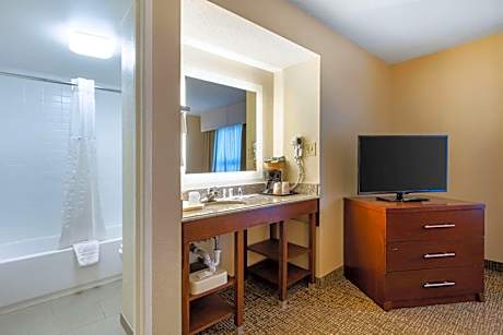 King Room - Non-Smoking