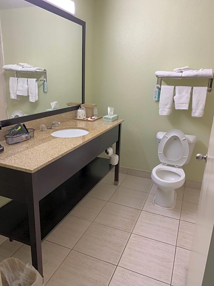 Super 8 by Wyndham Hull Street Midlothian Richmond Area