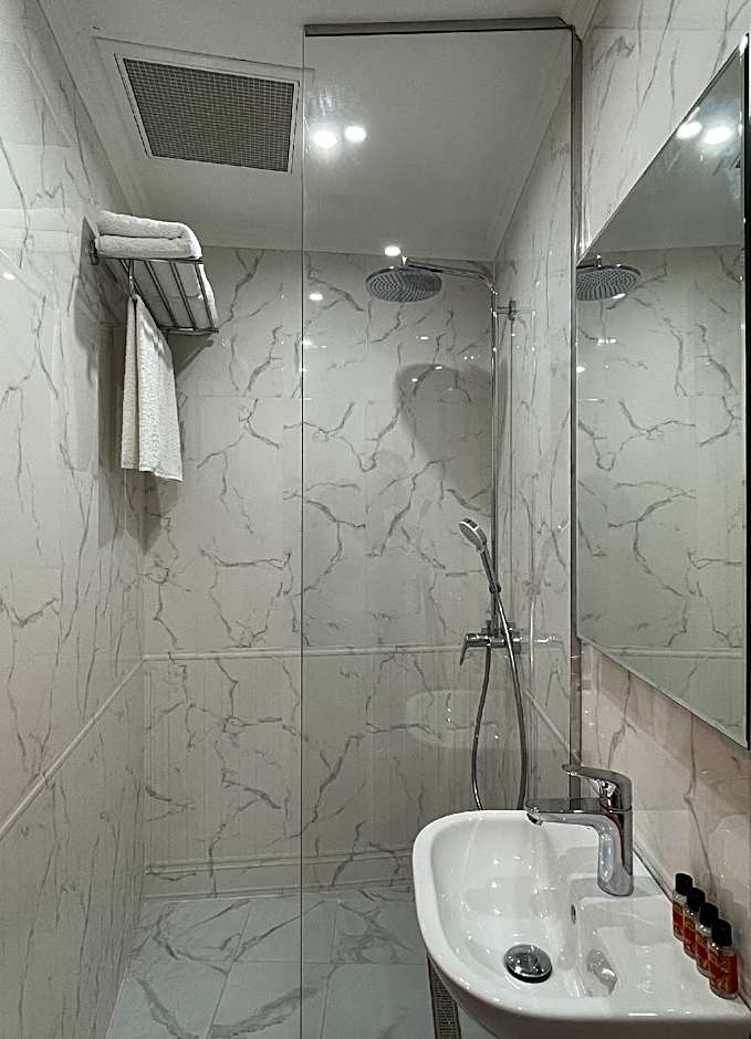 Seven Beauties Hotel Spa Restaurant, Old City Baku