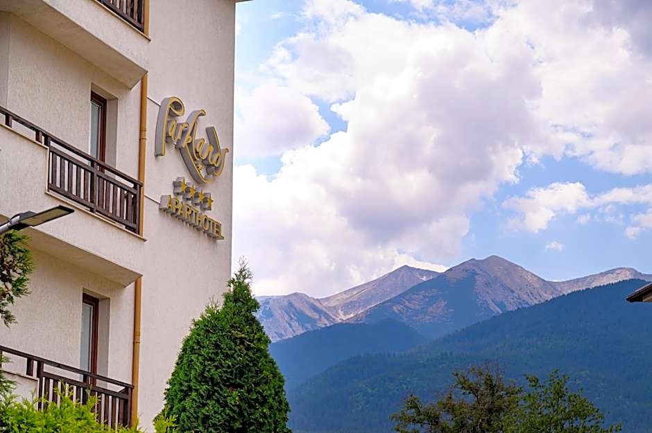 Parklands Hotel & Pool