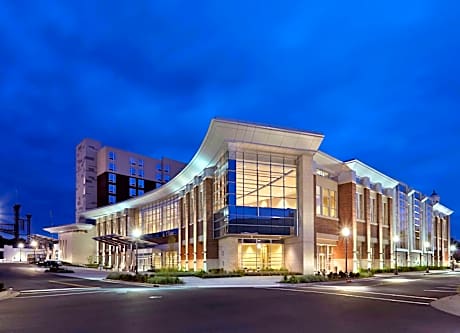 DoubleTree By Hilton Lawrenceburg