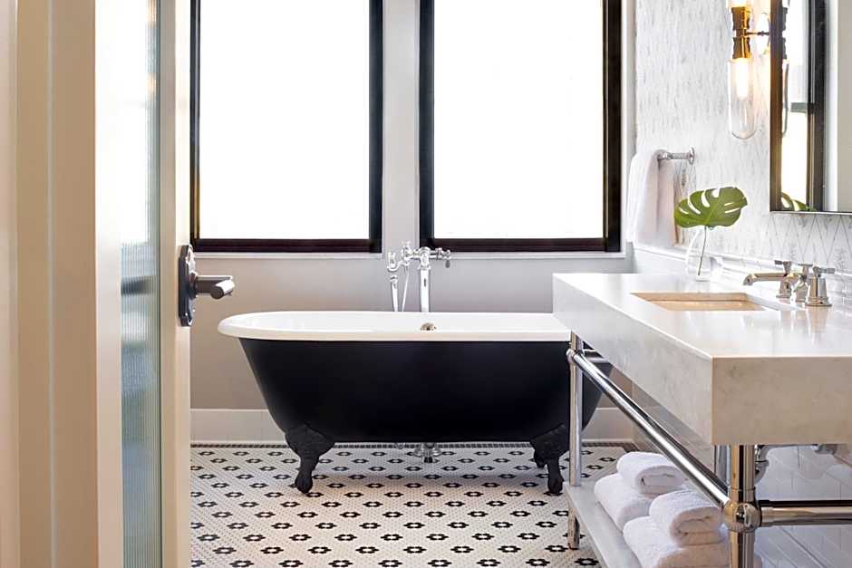 Kimpton Cottonwood By IHG