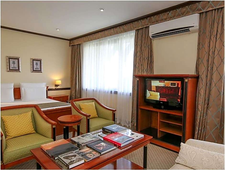 Dar es Salaam Serena Hotel