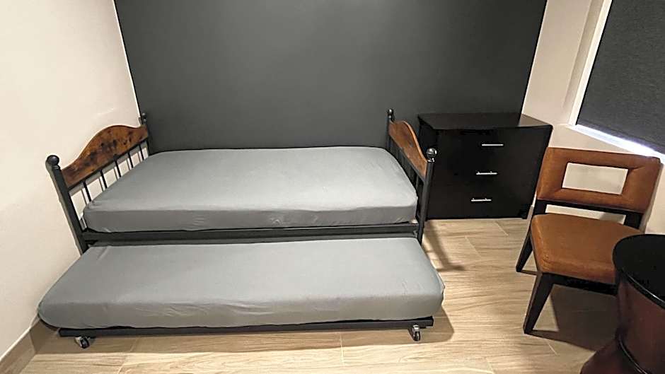 Howard Johnson by Wyndham Flagstaff University West