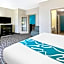 La Quinta Inn & Suites by Wyndham Paris