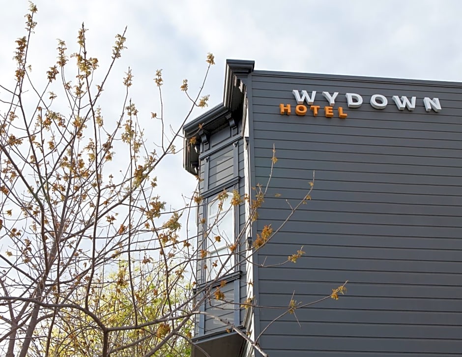 Wydown Hotel