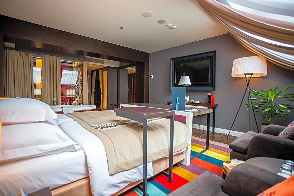 Bristol Tradition & Luxury Hotel