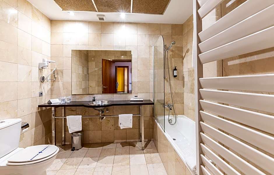 Hospedium Hotel Casino Del Tormes