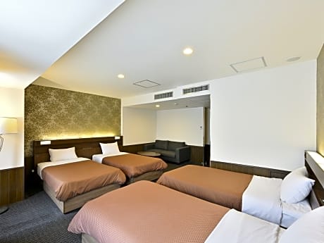 Quadruple Room for 4 People