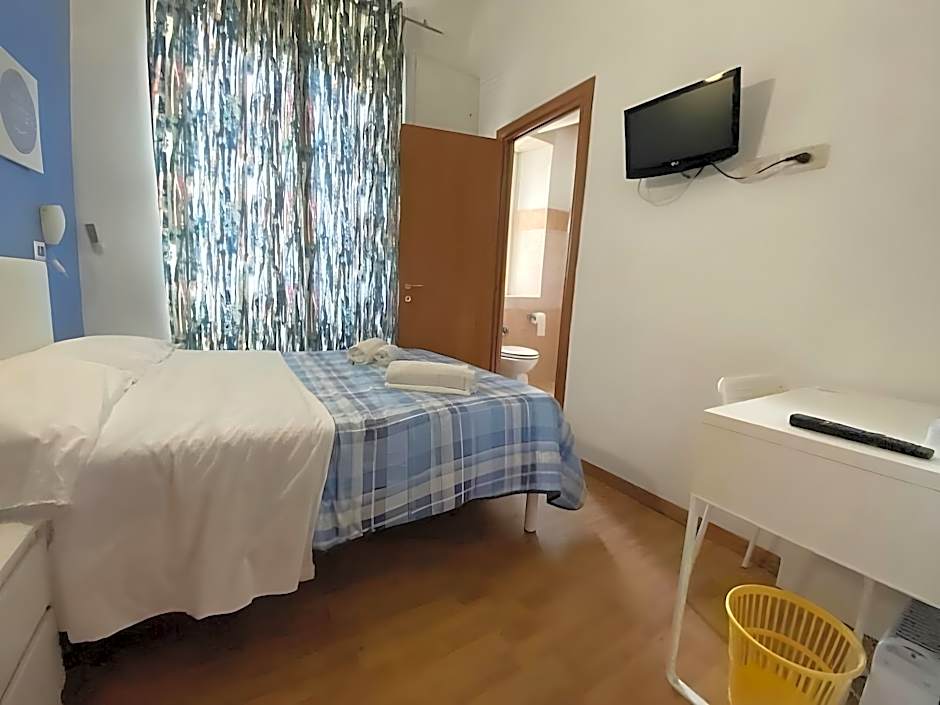 Freedom Traveller Hostel