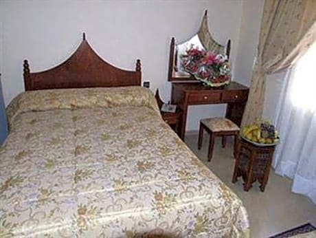 triple standard room