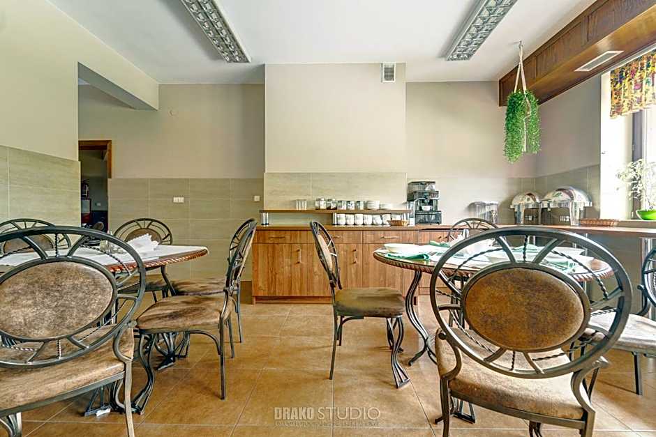 Pensjonat EDEN Maniowy