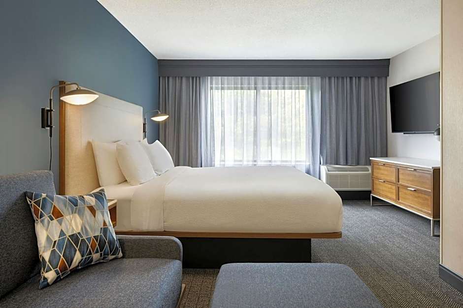 Courtyard by Marriott Traverse City