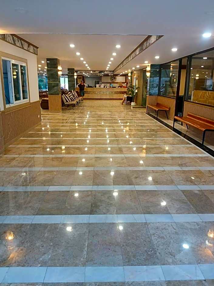 Hotel Pattaya Beach