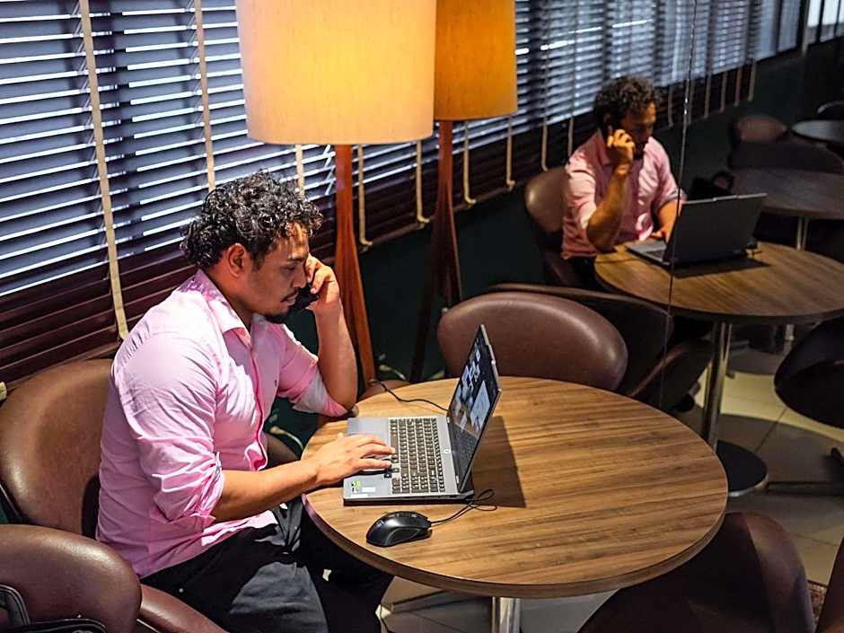 Mercure Belem Boulevard