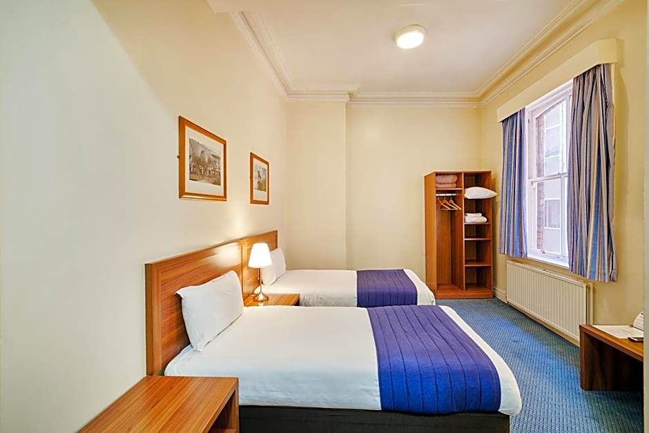 Discovery Inn - Leeds