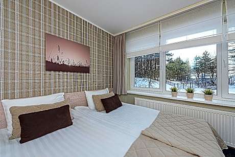Two-bedroom Room with Living Room and Spa Access