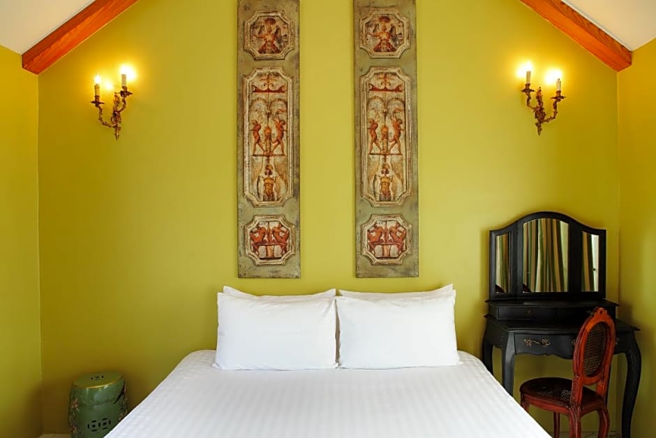 La Provence Suan Phung Hotel