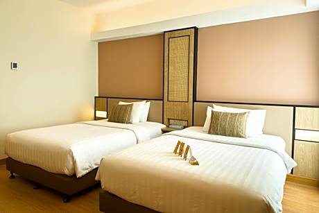 Double Or Twin deluxe