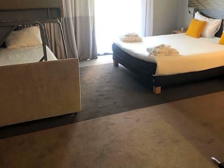 Superior Family Room