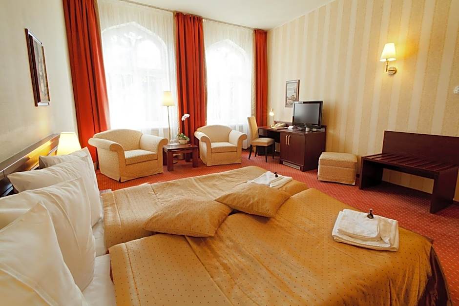 Monika Centrum Hotels