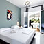 Aratos Hotel