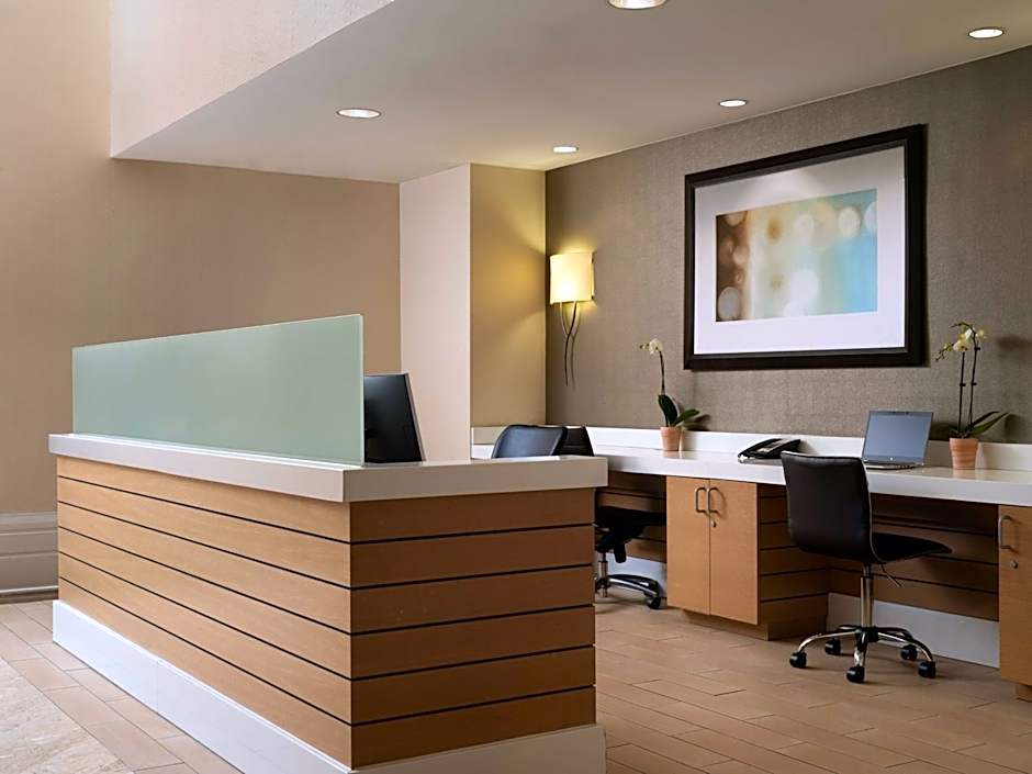 Sonesta Redondo Beach & Marina